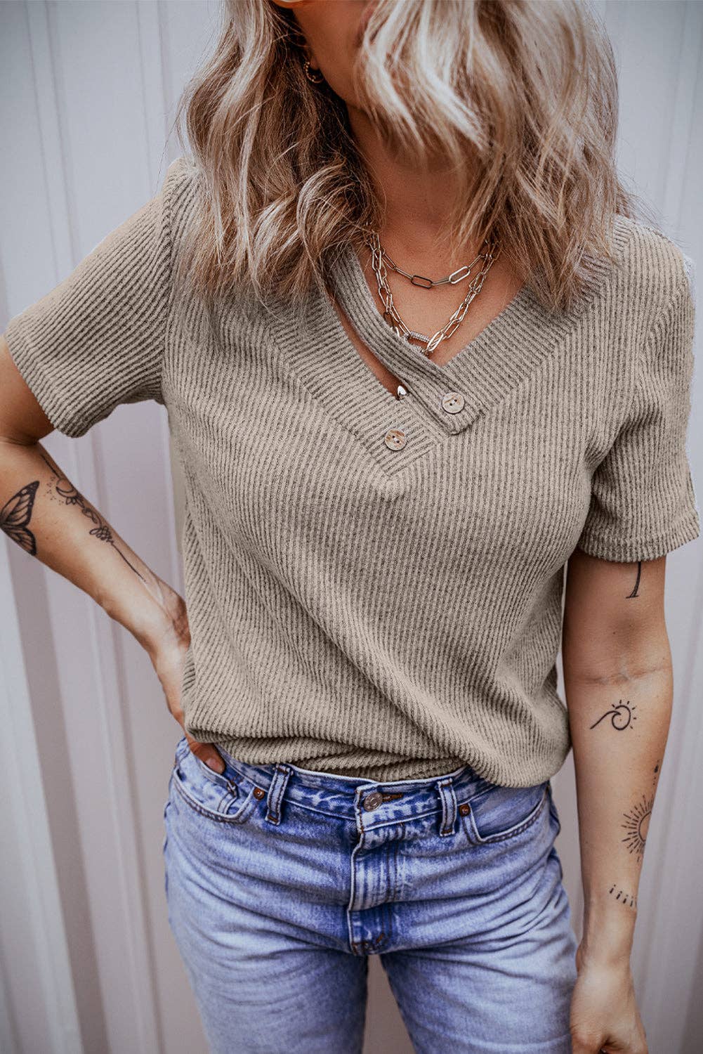 Ribbed Buttoned Strappy V Neck Tee