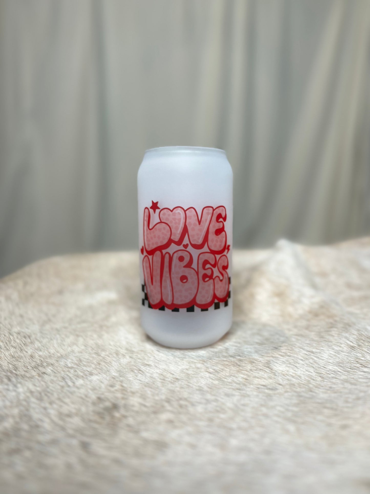 Love Vibes Can Glass
